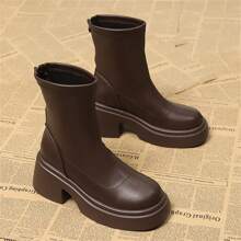 Giày bốt đế dày ngắn phong cách Pháp đế xuồng đế dày tăng chiều cao vào mùa thu đông 2024, giày bốt đế xuồng mũi tròn chống thấm nước thời trang quần short - màu nâu - Xem 5