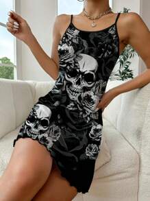 Vestido lencero con estampado de rosa gótica y calavera