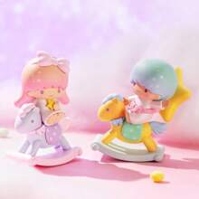 Miniso Personaggi fatti a mano della Dreamland Carousel di Sanrio, combinazioni di personaggi adorabili e caroselli, in materiale ABS, adatti come ornamenti da scrivania e regali per compleanni (1 pezzo, consegna casuale)