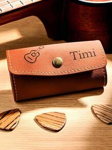1pc Custom Name Guitar Pick Holder, Custom Guitar Pick Bag, Personalized Name Guitar Pick Leather Case, Leather Pick Bag With Pockets, Guitar Pick Sleeve Case, Guitar Accessories, Pick Holder Bag, Guitar Player Gift, Unique Gifts For Guitarist, Musician, Ideal For Valentine's Day, Mother's Day, Father's Day, Birthdays, Or Anniversaries, Couples Gift, Best Gift For Mom, Dad, Wife, Husband, Girlfriend, Boyfriend, Gift For Him/Her,Bass Guitar,Guitar Accessories Guitar,Custom Gift Bag,Multi-Functional,Reusable,Ornamental,Exquisite,Stylish,Adorable,Colorful,Cute,Funny,Custom,Personalized,Customized,Unique,Ideal Gifts For Her,Ideal Gifts For Him,For Anniversaries,For Birthdays - 15.7*11 Cm=6.18*4.33 Inches - View 2