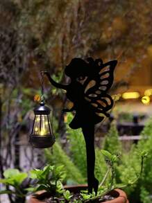 1/2 件装太阳仙女花园灯金属仙女轮廓栅栏，异想天开的金属仙女花园柱灯，花园装饰木制柱子仙女轮廓花园雕像，户外装饰，太阳能户外灯秋季装饰家居装饰