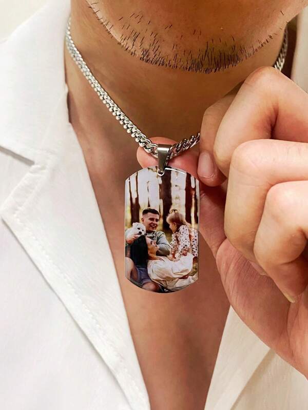 Personalisierte, farbige Hundetag-Halskette mit eingraviertem Bild, Edelstahl-Anhänger mit 5mm Gliederkette, personalisierter Erinnerungsschmuck für Paare, Liebhaber, Hochzeitstag, Geburtstagsgeschenk für Kinder, Silber, Stil-voll, farbig, vintage, einfach, unisex, lässig, süß, individualisiert, personalisiert, einzigartig, ideales Geschenk für ihn, ideales Geschenk für sie, sie, Freund, Freundin, Vater, Mutter, Familie, Freunde, für Jahrestage, für Geburtstage, für Abschluss, für Abschlussball, für Partys, Abschlussballsaison