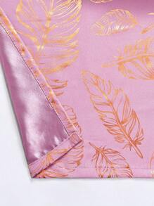 One Modern Style Polyester Feather Pattern Blackout Curtain, Feather Slowly Falling Design, Suitable For Various Room Types Such As Bedroom, Living Room, Kitchen, Dining Room, Etc., Even Can Be Used For Small Windows With Minimum Size To Make Short Curtains - Pink - View 8