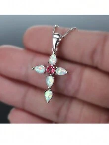 1 pieza Collar con colgante cruzado de diamantes incrustados, estilo de verano para realzar su piel clara. Longitud ajustable, adecuado para fiestas y uso diario - Un collar de cadena fina de ópalo de imitación de diamantes con engaste de cruz blanco de verano - Ver 8