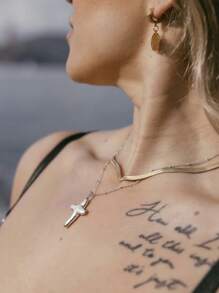 1件优雅简约时尚奢华宗教风格天然淡水珍珠树脂镀金十字架吊坠项链,女士珠宝配饰,适合日常、休闲、约会、派对、度假等场合,是新年、母亲节、情人节的完美礼物,附精美卡片包装 - 項鍊 - 查看 4