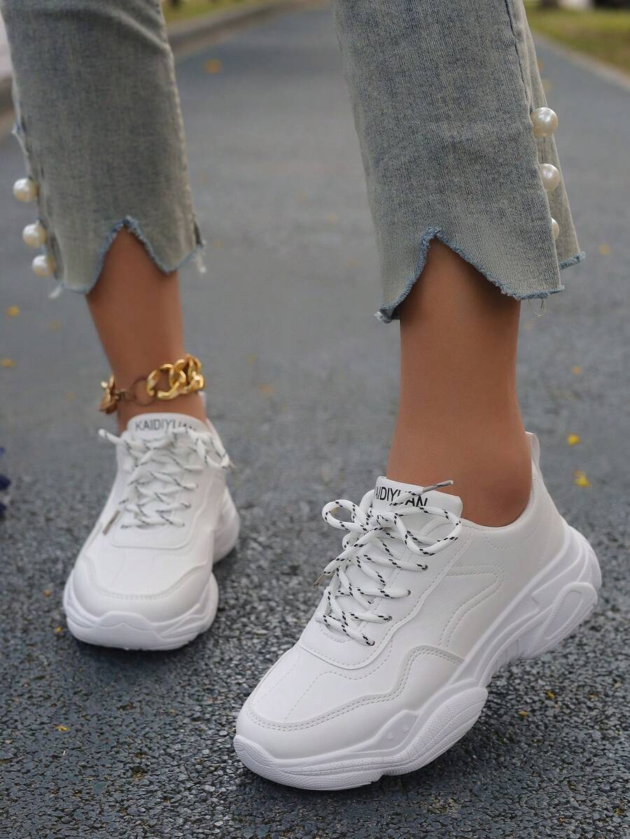 Nuevos zapatos tipo Derby blanco con suela gruesa para mujer, puntera redondeada y bajo empeine, zapatos de plataforma transpirables y antideslizantes de moda para estudiantes - Blanco - Ver 1