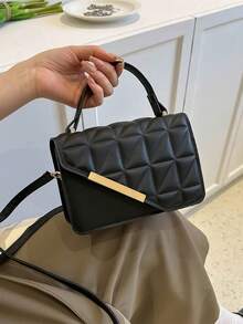 Bolso De Mano De Diseño De Cuadros Exquisito Y Elegante Bolso Portátil Con Asa Superior Con Mini, Presionado Con Correa De Hombro Ajustable Y Cubierta De Material De Cambio De Pu, acolchado con solapa irregular de PU para adolescentes, Perfecto Para Mujeres En Movimiento, Compras, Citas, Fiestas Y Como Regalo,  mujeres, estudiantes universitarias, novatos y trabajadores de cuello blanco, perfecto para la oficina, la universidad, el trabajo, los negocios, los desplazamientos, al aire libre, los viajes, las excursiones - Negro - Ver 4