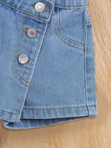 Conjunto de ropa casual para niña joven con camiseta de manga corta de verano con impresión de letras y fresa, y falda de mezclilla