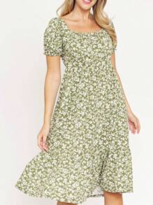 Boho Retro Ditsy Floral Flutter Puff Sleeve Square Neck Tiered Ruffle Tea Midi Length Classic Bridgerton Dress - màu xanh lá - Xem 1