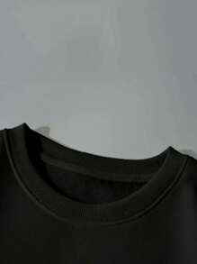 Moletom feminino Gola Redonda coração Tumblr Blusa de frio Streetwear Casaco - Preto - Visão 3