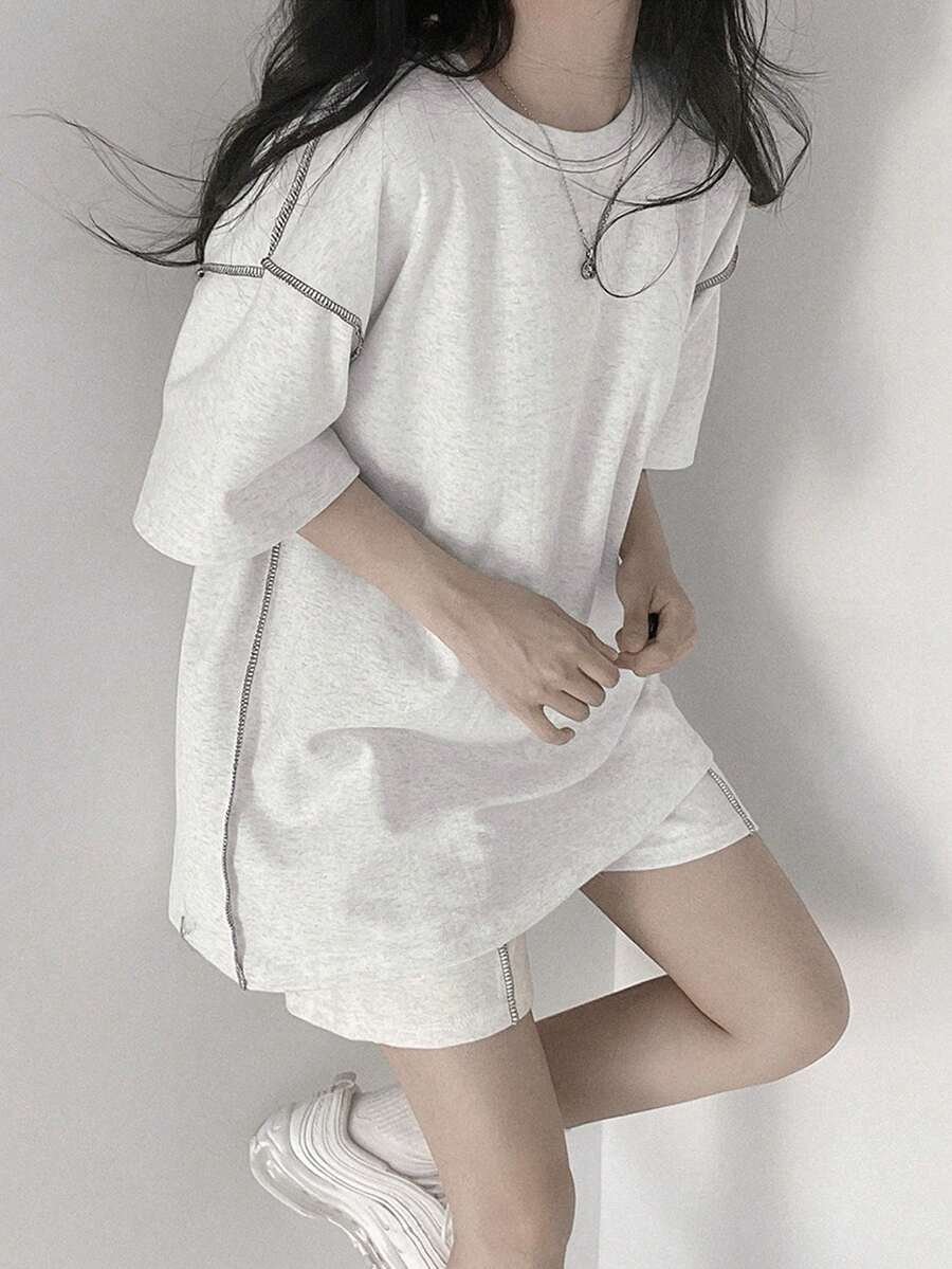 女士宽松圆领短袖休闲 T 恤,撞色缝线 - 淺灰色 - 查看 1