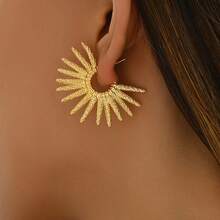 1 件 18K 镀金不锈钢几何方晶锆石耳环，个性化创意法式优雅精致浪漫复古轻奢韩式时尚休闲简约百搭礼物，适合女士、情侣、日常穿着、街头聚会、节日派对穿着 - 金黃色 - 查看 4