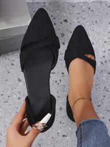 大尺碼女款新款夏季尖頭輕便防滑平底鞋 - 黑色 - 查看 2