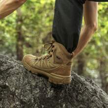 FREE SOLDIER Men's Casual Outdoor Sneakers Breathable, Water-Repellent, Anti-Slip Shoes For Hiking & Walking