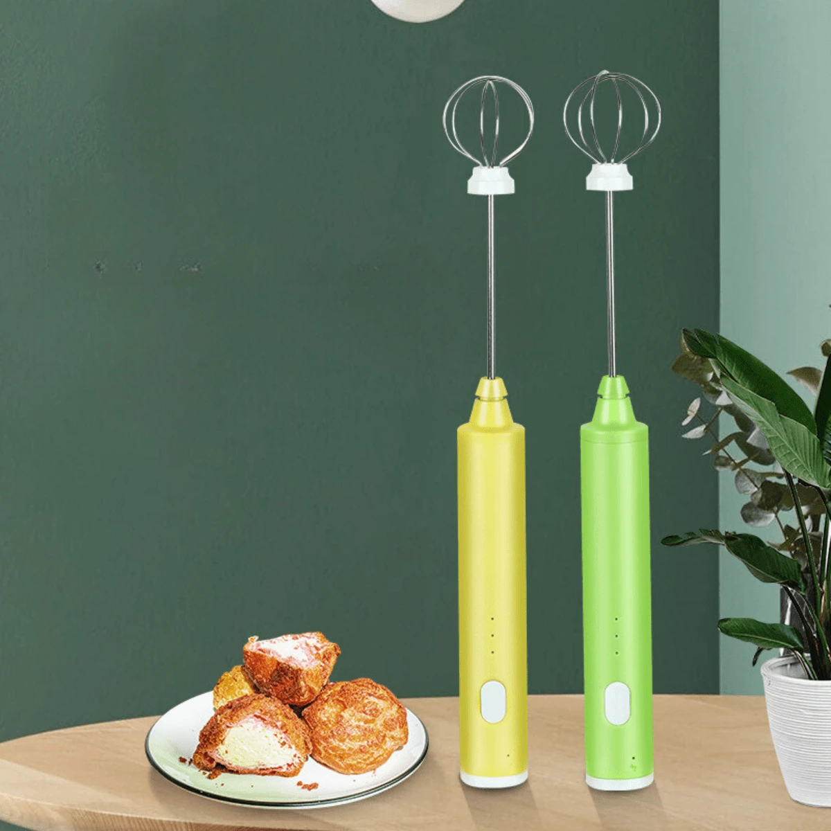 1 Handheld Milk Foam Machine Battery Powered Electric Foam Machine For