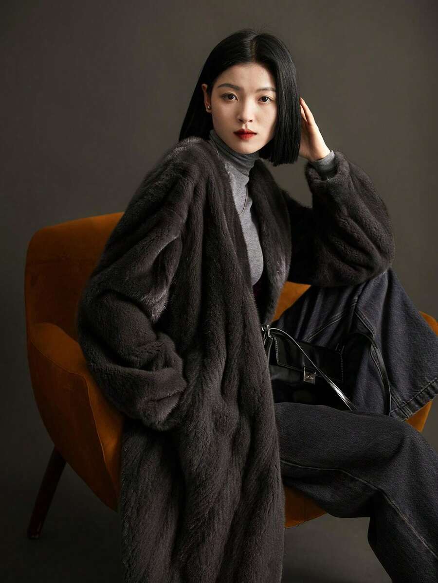 Medium Length V-Neck Women's Coat Made Of Cashmere - Dark Grey - View 1