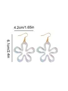 1 Pair Of New Fashion Women's Sweet And Pure Hollow Flower Earrings, Light Luxury Niche Design Earrings, Suitable For Daily Wear Valentines