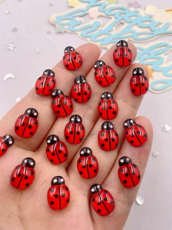 30 RESINA Decorazioni per unghie con grandi scarabei rossi piatti, strass, decorazioni per unghie, artigianato, accessori fai-da-te per scrapbooking, adatti per forniture per la realizzazione di gioielli estivi, per la scuola