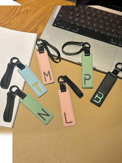 1 件时尚英文字母汽车钥匙扣，创意吊坠钥匙扣，情人节、活动、学校、教师礼物