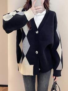 Cárdigan de punto con cuello en V y patrón de diamante - Negro - Ver 3