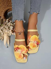 New Arrival Flower Beach Sandals Women's Plus Size Flat Casual Outdoor Slippers Open Toe Flip Flops Valentines,Spring Summer Outfits - Yellow - View 2