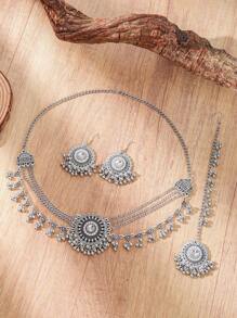 2024 New 4pcs/Set Exquisite Bohemian Style Women's Jewelry Set Including 1pc Silver Zinc Alloy Material Layered Chain Necklace With Faux Pearl Design, 1 Pair  Style Inlaid Red/White/Green Glass Rhinestone Earrings, 1pc Bollywood Style Head Chain. Suitable For Women's Daily Wear Or As Gift For Christmas And Other Occasions.