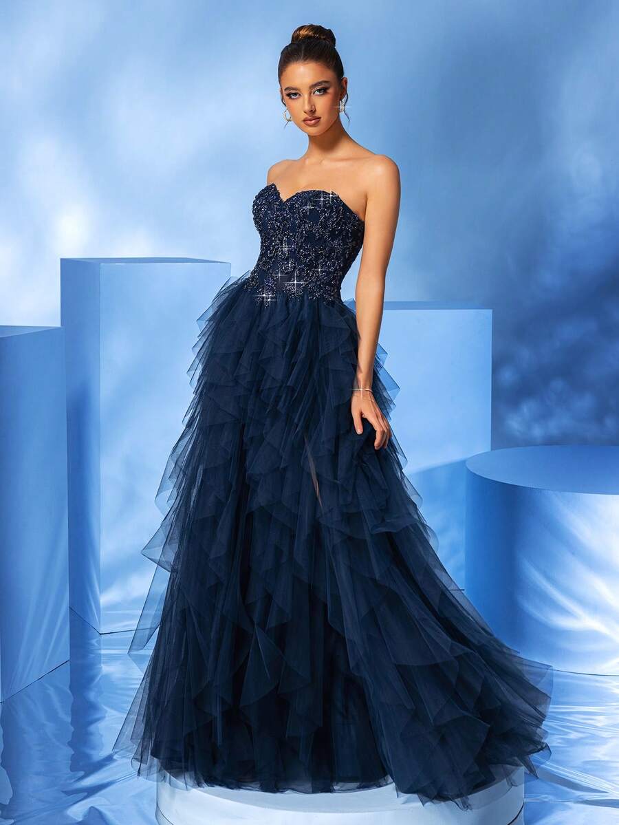 Vestido de noche de novia de gala elegante para boda, fiesta, baile de graduación o cena, con detalle de abertura alta, sin tirantes y volumen, con adornos de cuentas
