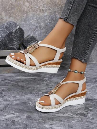 Handmade Beaded Bohemian Casual Sports Sandals: Flat Low Heels, Slip-Resistant Woven Sole, Mid Heel Sandals For Women