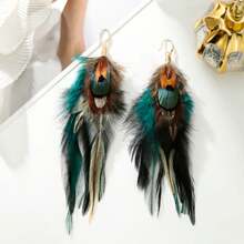 1 Pair Of Exquisite Feather Drop Earrings - Unique Retro-Inspired Design, Versatile For Daily Wear, Perfect Party Accessories, Bold -Inspired Jewelry - Thoughtful Gift Idea For Women
