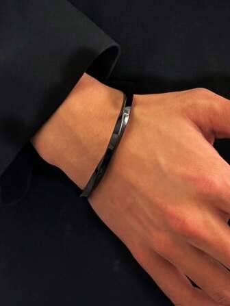 1pc Stainless Steel Twisted Mobius Open Cuff Bracelet/Ring Retro Couple Bracelet/Hand Chain Jewelry Accessory