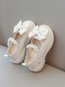 Sapatos de couro para meninas 2024, novos sapatos de performance pretos da moda primavera/outono, sapatilhas de bebê de primavera com sola macia