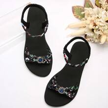 زوج جيد من الأحذية يمكن أن يأخذك عبر الجبال والأنهار، في حين أن زوجًا سيئًا من الأحذية سيجعلك تمشي بشكل غير متساوٍ.