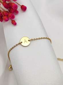 1 Stück minimalistisches Armband mit dünnem Kettchen, rundem Plättchen und 26 Buchstaben des Alphabets, geeignet für den täglichen Gebrauch von Frauen - Gold - Übersicht 2
