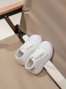 GENGASUN Zapatillas de lona casuales para niños / niñas para niños pequeños. Zapatos ligeros y cómodos para caminar a la moda. Con cordones y comodidad.