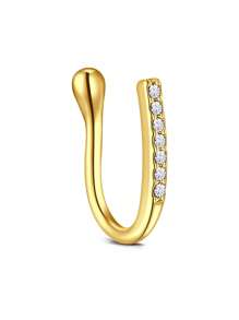CIZME 1PC Fake Nose Ring CZ African Nose Cuffs Gold Faux Septum Nose Rings Clip On Nose Jewelry For Woman Non Pierced Jewelry, Multi-Style Fake Nose Rings For Women African Nose Cuff Non Piercing Nice Gift For Her On Birthday/Valentine's Day/Christmas, Fake Septun Fake Nose Ring