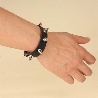 80s Gothic PU Leather Studded Bracelet Adjustable Punk Goth Cuff Spike Bracelet Gothic Rivet Wristband For Men Women