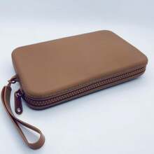 时尚大容量防水、防汗、防油硅胶拉链化妆包，可作零钱包、口红包、钥匙包、洗漱包；多功能便捷，适合旅行和收纳化妆刷，硅胶化妆收纳包，旅行洗漱包，必备礼品，拉链配件，美甲包，化妆包，化妆包，圣诞礼物，收纳袋，旅行，女士旅行必备，收纳袋，手拿包/小手提包，化妆品收纳包，化妆品整理包，收纳袋，刷子架，迷你收纳袋，大容量收纳袋，女士礼物，圣诞礼物，女士礼物创意