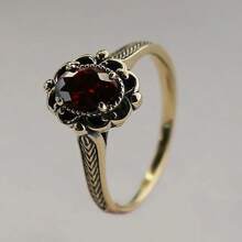 1pc Simple Vintage Cubic Zirconia Red Stone Women's Ring