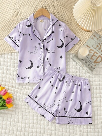 Conjunto de pijama de shorts y manga corta con estampado de estrellas y lunas de seda de hielo para niña preadolescente en verano