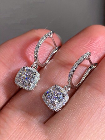 1pair French Palace Style Copper Micro-Set Cubic Zirconia Earrings, Versatile And Exquisite Elegant Design Ear Studs For Women's Banquet And Wedding Wear Halloween