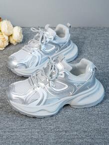 2025 Summer New Mesh Hollow Breathable Sports Shoes, Fashionable Chunky Sneakers For Women, Street Style - 銀色 - 查看 3