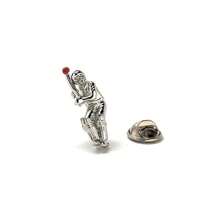 Williams And Clark Cricket Batsman Bat Pin Silver Deluxe Finish Lapel Pin Sport Fun Cool - 彩色 - 查看 1