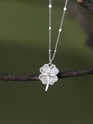 1 PC Fashion Exquisite 925 Sterling Silver Fine Jewelry Opal Four-Leaf Clover Necklace Women For Party Birthday Gift Daily Wear