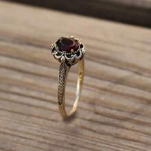 1pc Simple Vintage Cubic Zirconia Red Stone Women's Ring