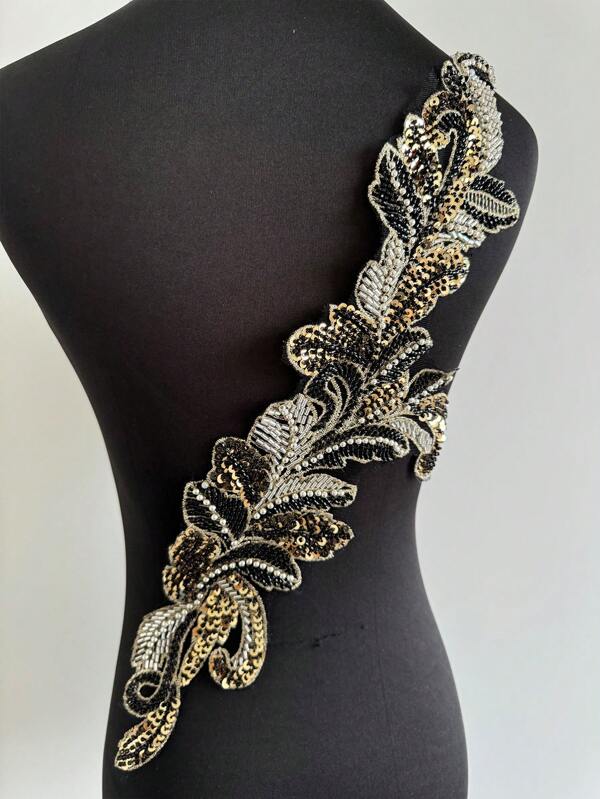 1 Piece Handmade Faux Pearl Wedding Dress Sewing Beaded Lace Patch Sparkly Yellow Sewn Sequins Crystal Beaded Tight Accessory DIY Embellished Dress