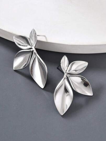 1 Pair Minimalist Leaf Shaped Stud Earrings, Asymmetrical Floral Design Earrings For Women Valentine's Day Accessories