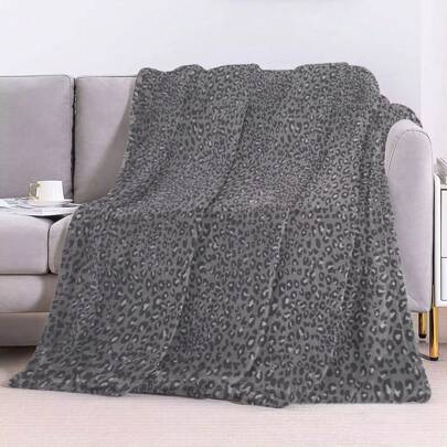 Cobija Multifuncional Estampada Extra Suave, Ligera  y acogedora, Medidas: 239 cm x 170 cm ,  Perfecta para uso en interiores y exteriores, ya sea, en el sofá viendo la televisión, añadiendo calidez como una sábana en las frías noches de invierno, disfrutando de un buen libro en el sofá o llevándolo contigo en tus aventuras, ya sea de camping, viajes.
