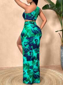 Amarilo Sexy Floral Print Cut-Out Asymmetric High Slit Dress, Summer, Random Floral Patterns - Green - View 5