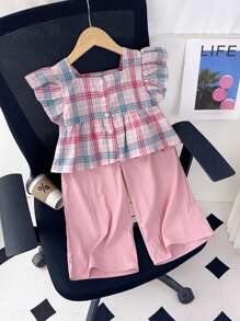 2 件装年轻女孩休闲可爱娃娃图案 T 恤和短裤套装，夏季