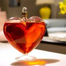 1 pièce Carafe en forme de cœur pour bouteille de vin, de whisky, de vodka, de saké, de shochu, décoration cadeau, convient pour l'eau potable, le lait, l'avoine, le thé, le jus, le petit-déjeuner, le café, les boissons, etc. Convient pour la cuisine, le restaurant, le bar, les fêtes, les réunions, les cadeaux pour petit ami, père, Noël, décoration de fête, anniversaire